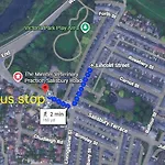 Garden Gazebo With Free Parking And 20 Minutes Walk To